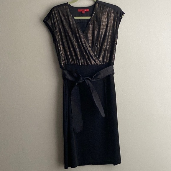Narciso Rodriguez for DesigNation Black & Gold Sequin Faux-Wrap Dress size XS - Picture 1 of 9
